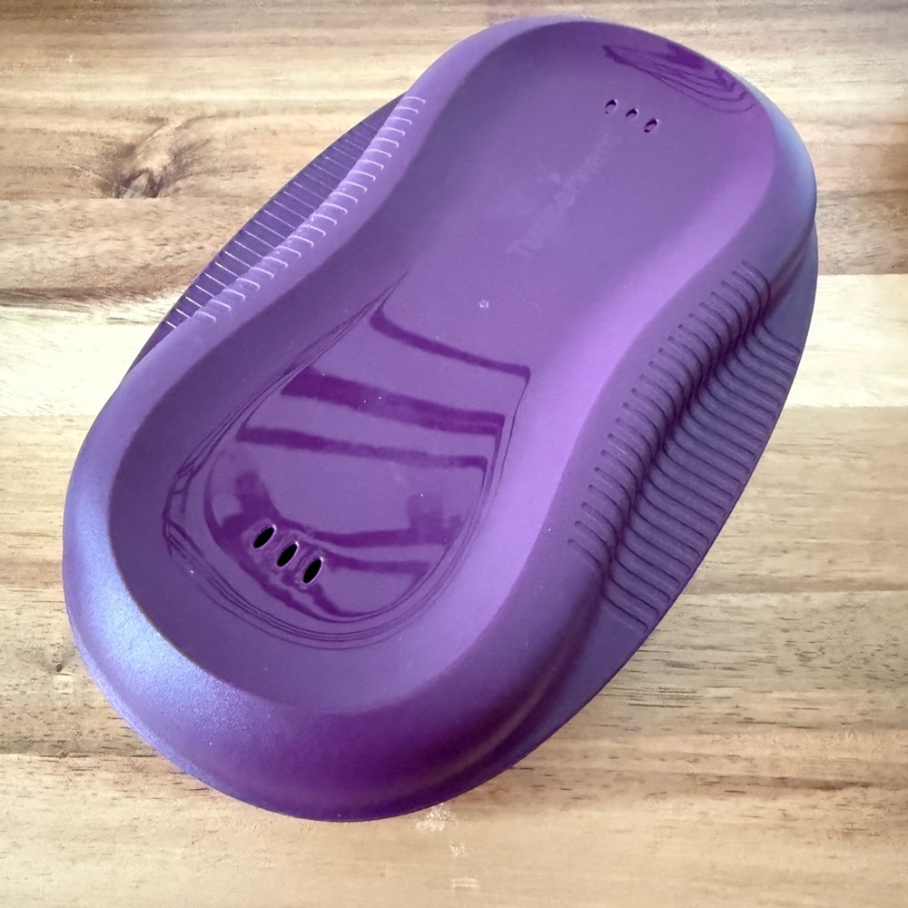 Tupperware Purple Microwave Bundle - Picture 5 of 9